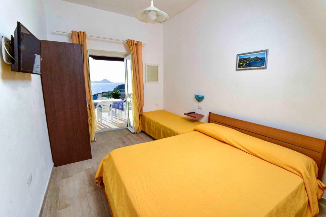 Solemareponza Monolocali La Piana Ponza Exterior foto